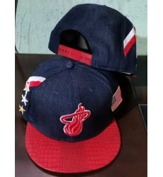 Miami Heat Snapback Cap 25G037 Miami Heat Snapback Cap 25G037