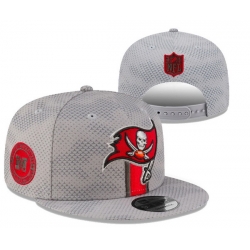 Tampa Bay Buccaneers Snapback Cap 25G020