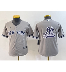 Youth New York Yankees Gray Team Big Logo Cool Base Stitched Baseball Jersey 2