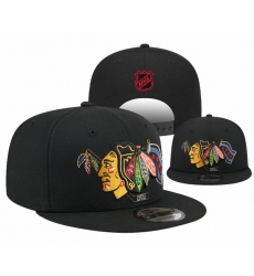 Chicago Blackhawks Snapback Cap 25G001.jpg Chicago Blackhawks Snapback Cap 25G001.jpg