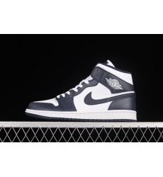 AIR JORDAN 1 MID 554724 174 AIR JORDAN 1 MID 554724 174
